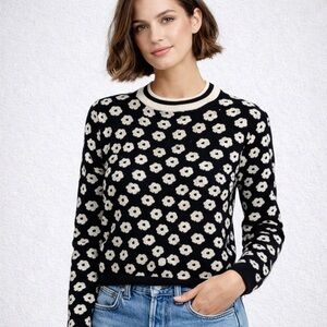 Black White Daisy Knit Sweater/Cottagecore Pullover